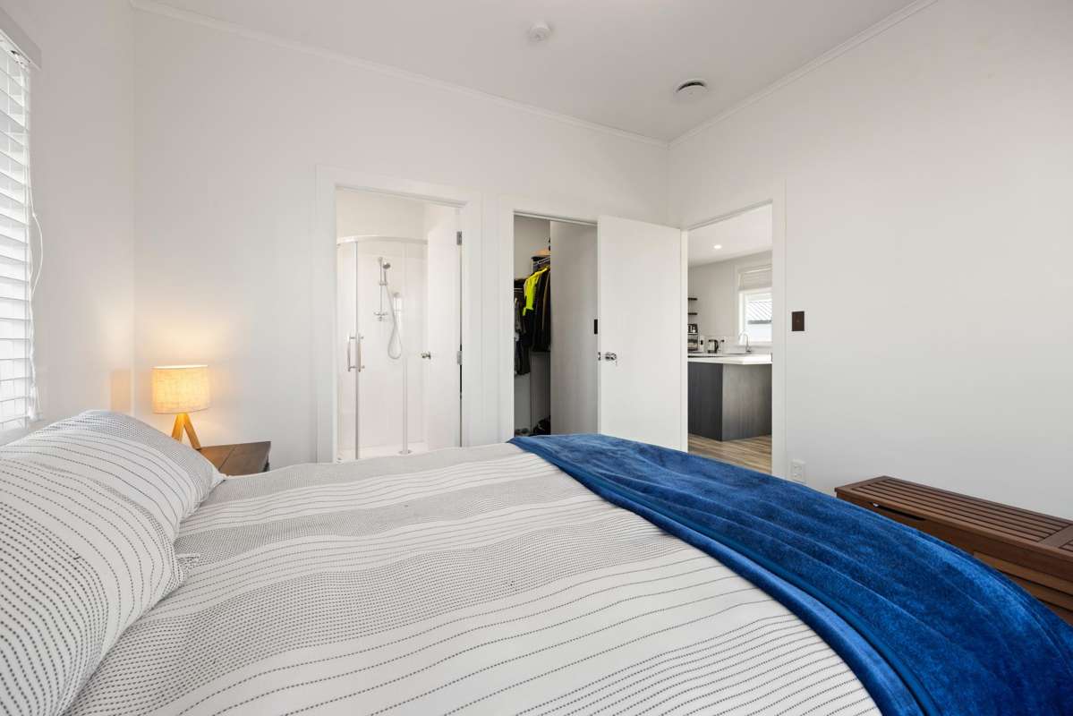 6183A Great South Road_5