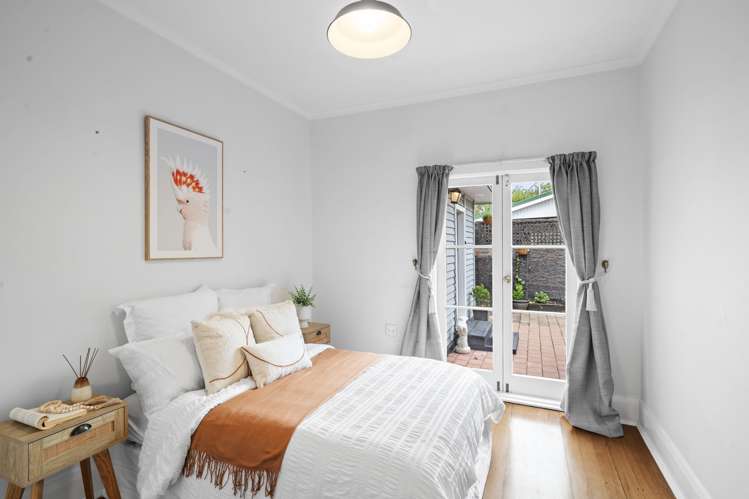 52 North Parade Richmond_17