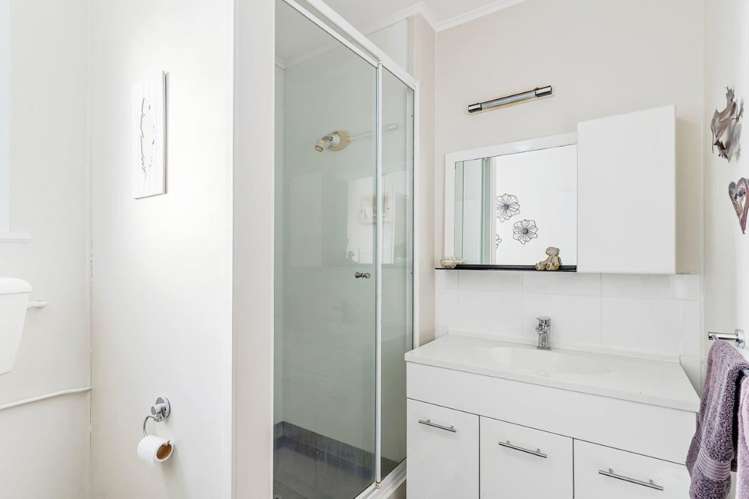 8 Hillcrest Road Hatfields Beach_27