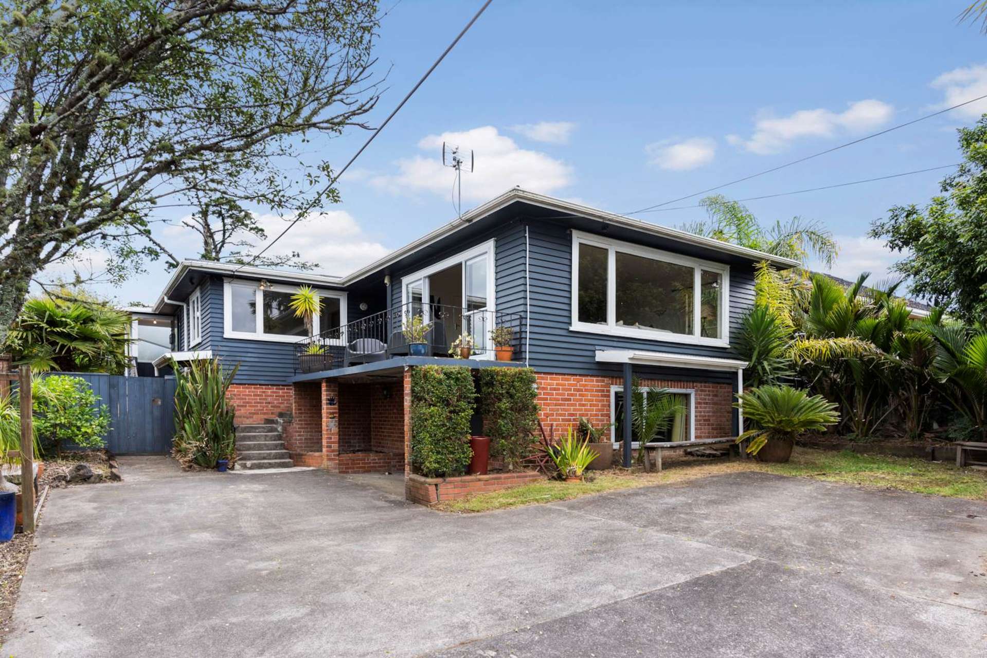 12 Taipari Road Te Atatu Peninsula_0