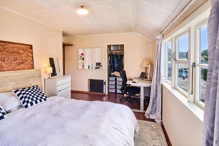 19 Franklyn Road Tawa_7