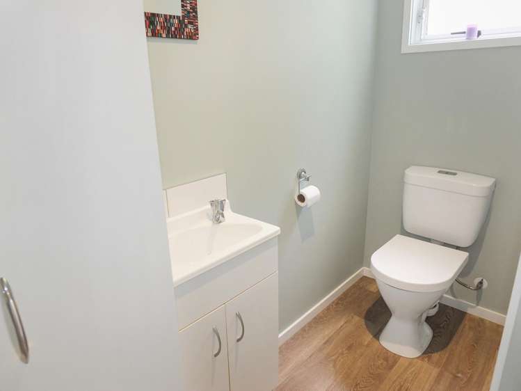 16A Edinburgh Terrace Foxton Beach_13