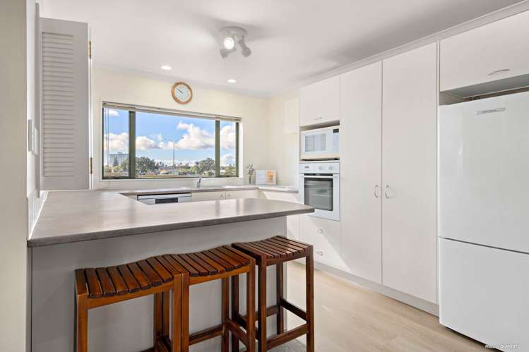 3 Grand Drive Orewa_9