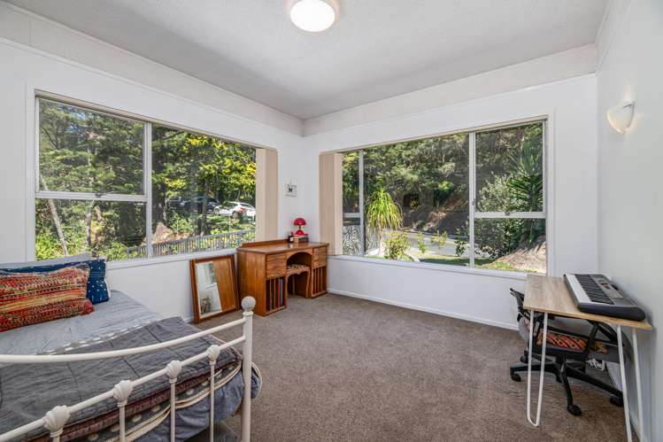 318 Huia Road Titirangi_26