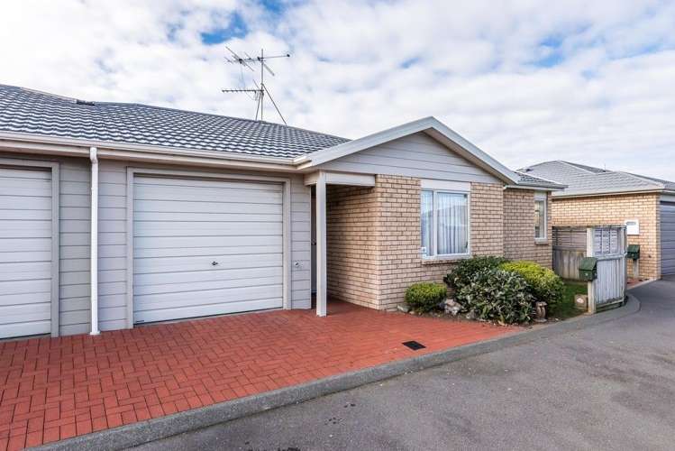 8/25 Tacy Street Kilbirnie_0