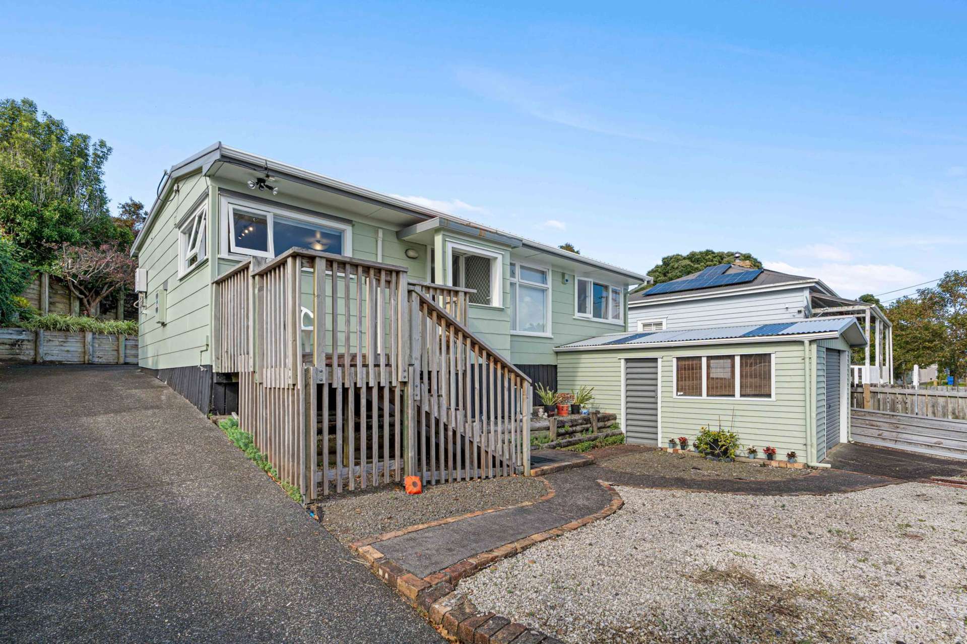 13 Awaroa Road Helensville_0