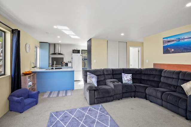 212 Mount View Road Thames_1