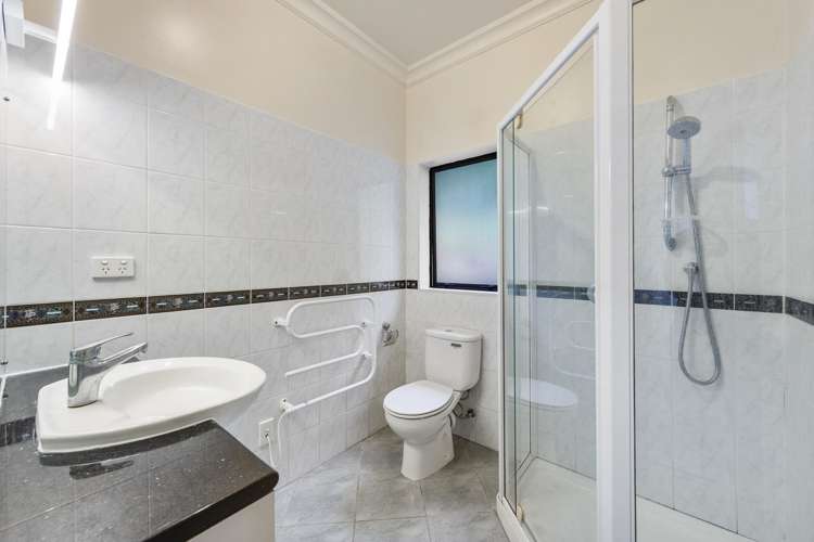 503 Redoubt Road Flat Bush_19