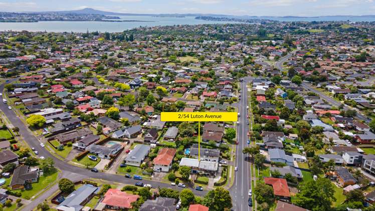 2/54 Luton Avenue Sunnyhills_18