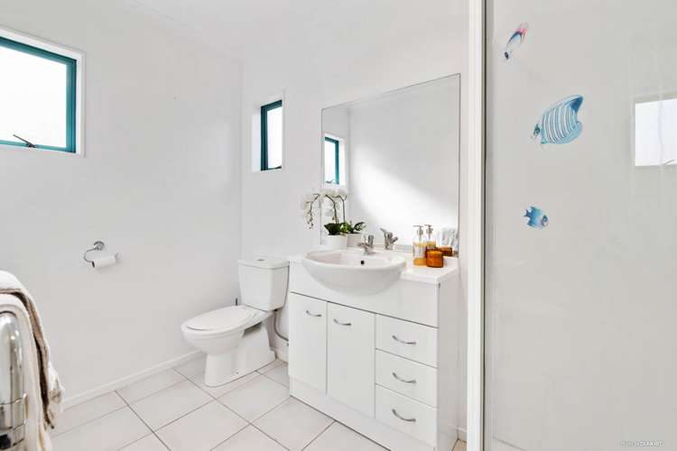 21 Clea View Gulf Harbour_9