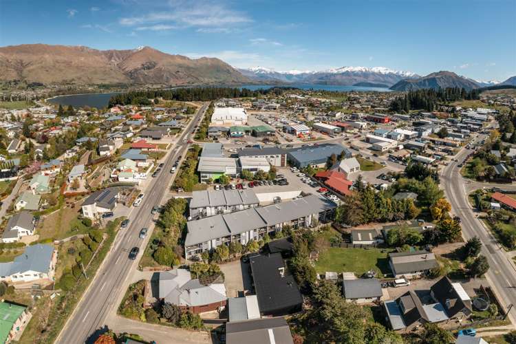12/13 Plantation Road Wanaka_19