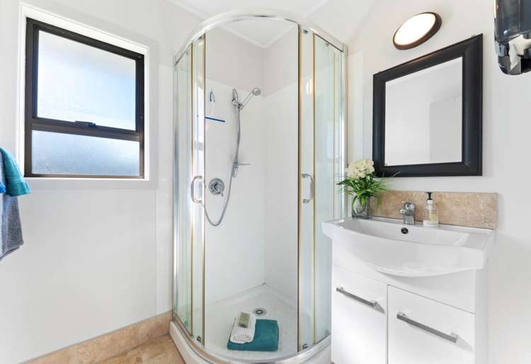 631 Te Atatu Road Te Atatu Peninsula_12