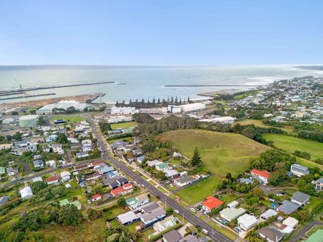 Family Flexibility Near The Beach!