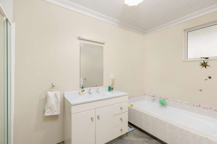 18 View Mount Stoke_9