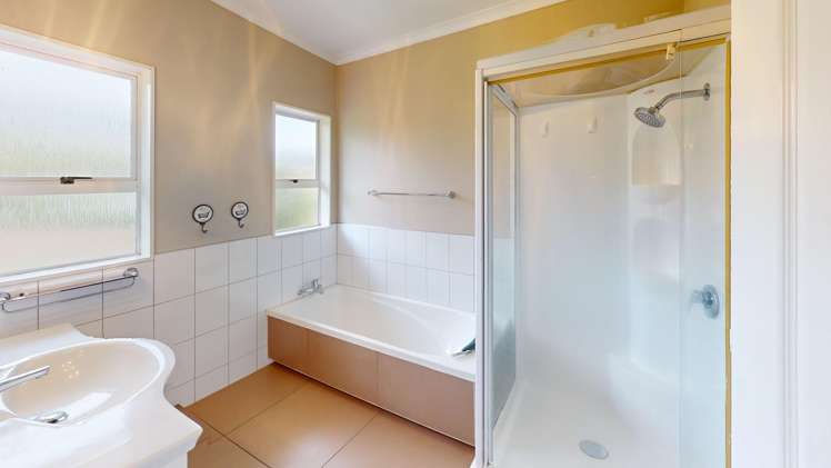 157 No 3 Line Wanganui East_5