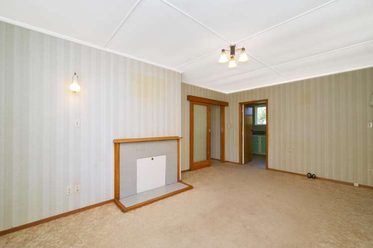 3 Greer Crescent Tawa_5
