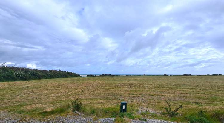 1 Fox Moth Drive Haast_5