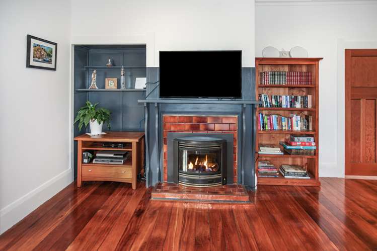 57 Kitchener Road Waiuku_5