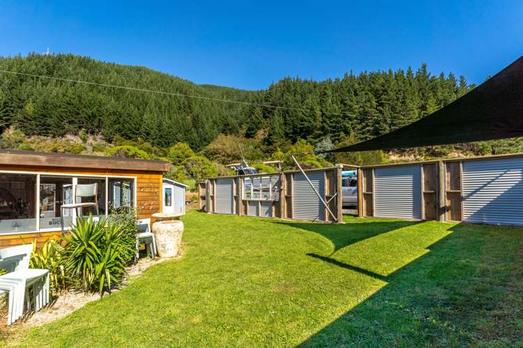 23 Te Tio Terrace Port Underwood_16