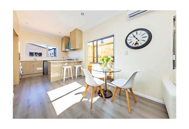 49b Senator Drive Manurewa_2