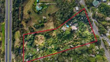 1242 East Coast Road_3