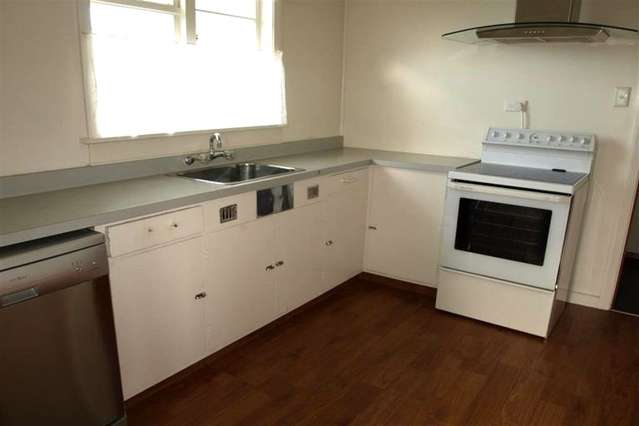 2 Julian Street Redwoodtown_2