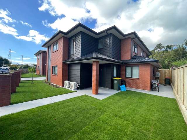 Move In, Chill Out — Ensuite Room Ready!