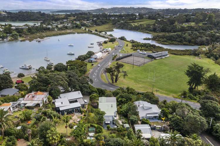 64 Wharf Road Ostend_33