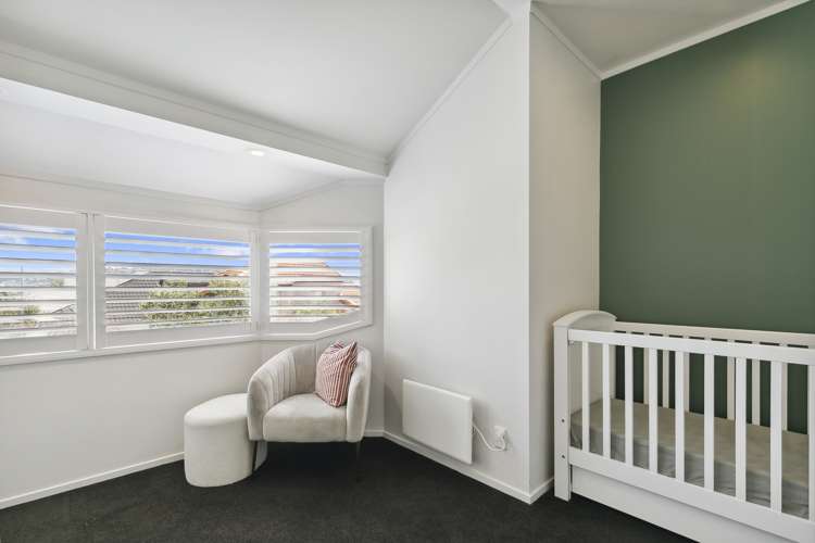 8 Countess Close Maupuia_19