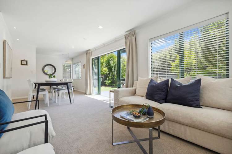 26/11 Harrison Road Mount Wellington_6