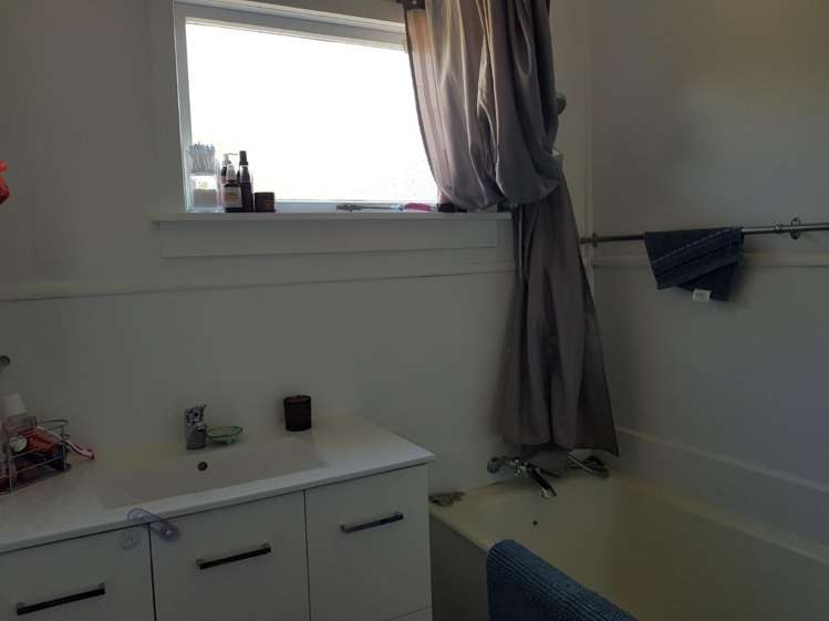 18 Moana Crescent 3311_5