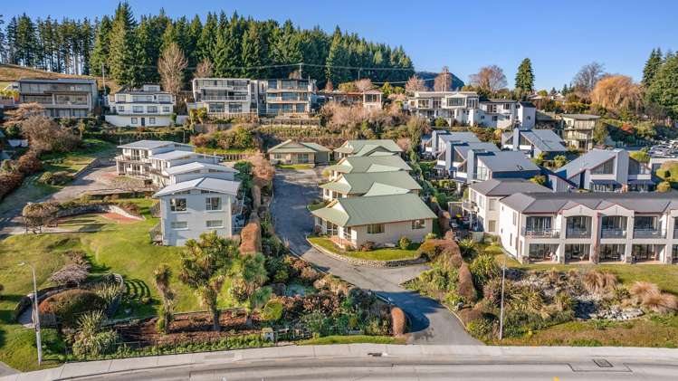 23 Lakeside Road Wanaka_12