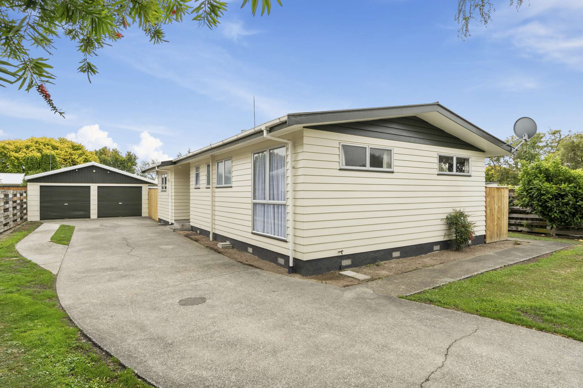 41 Somerset Crescent Highbury_0