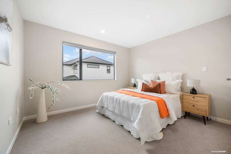 38 Craigs Way Hobsonville_16