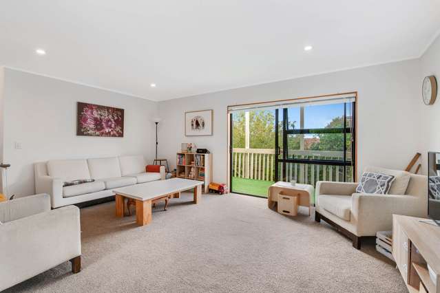 2/2 Carl Place Unsworth Heights_4