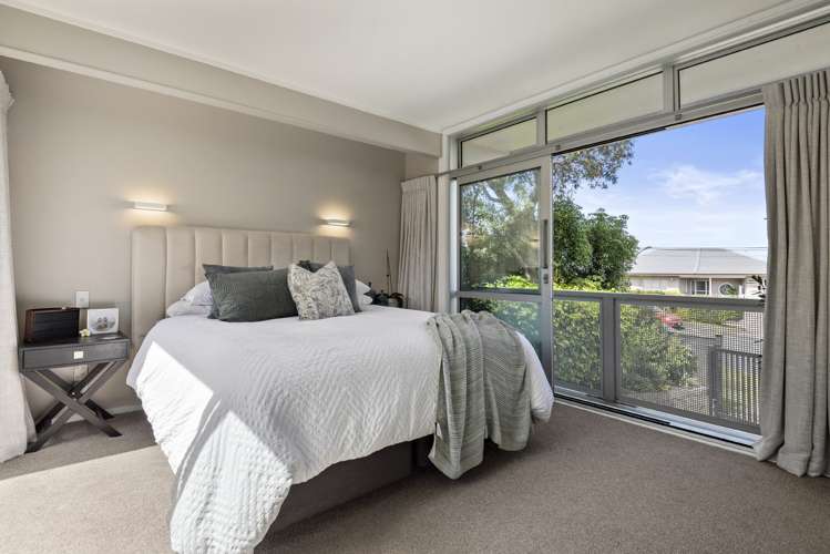 473 Beach Road Murrays Bay_16