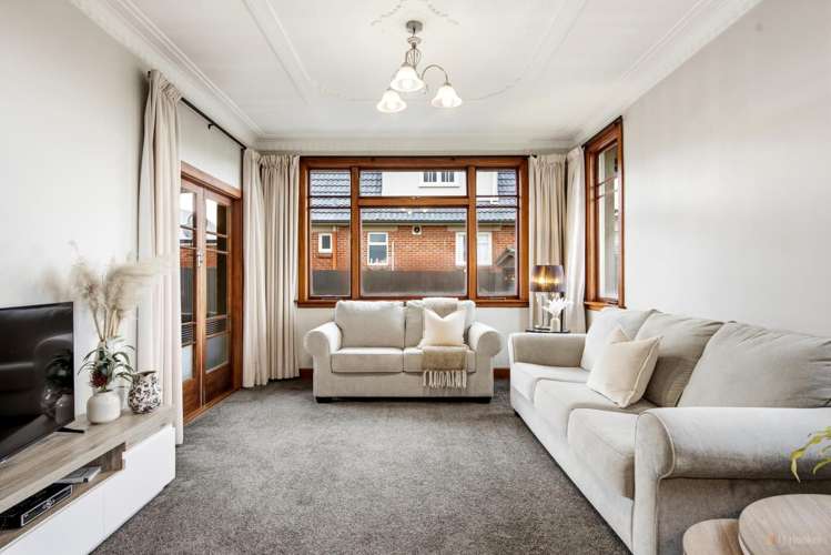 89A Avenue Road West End_5