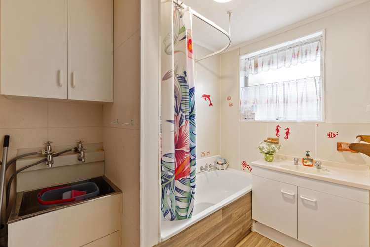 2/113A Oakhampton Street Hornby_7
