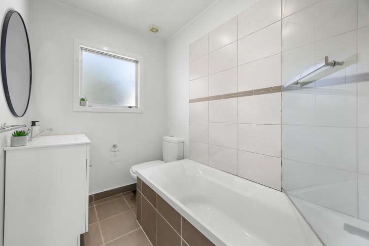 2/36 Miro Street New Lynn North_7