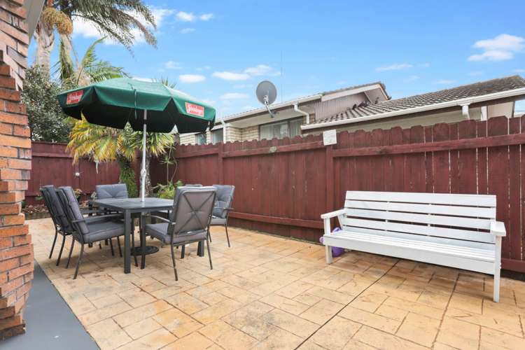 4265 Great North Road Glendene_25