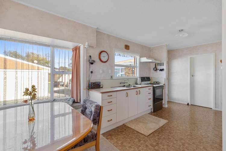 19 Rossiter Place Chartwell_16