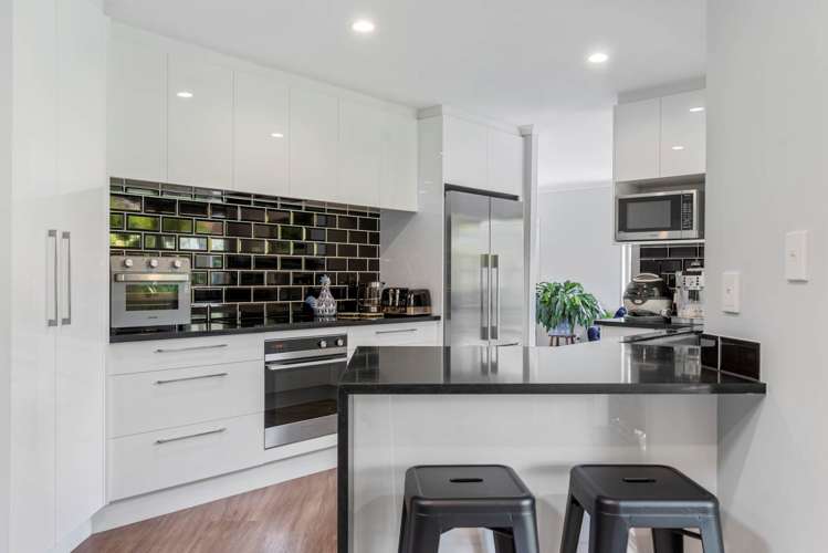 10 Beragh Place East Tamaki_13