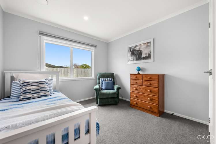 61A Shearer Crescent Naenae_16
