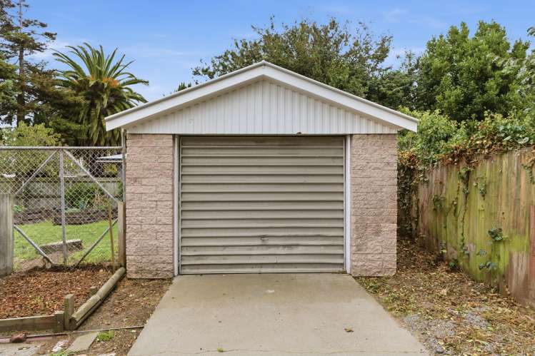 15 Rowses Road Aranui_22