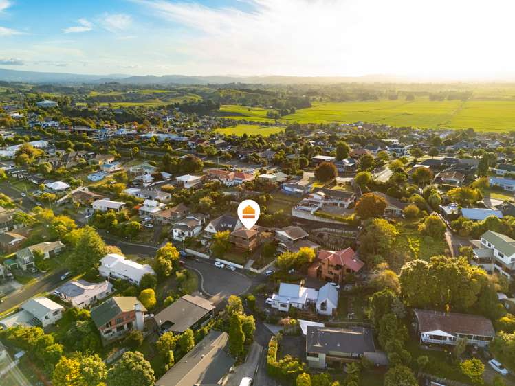 5 Stirling Place Dinsdale_23