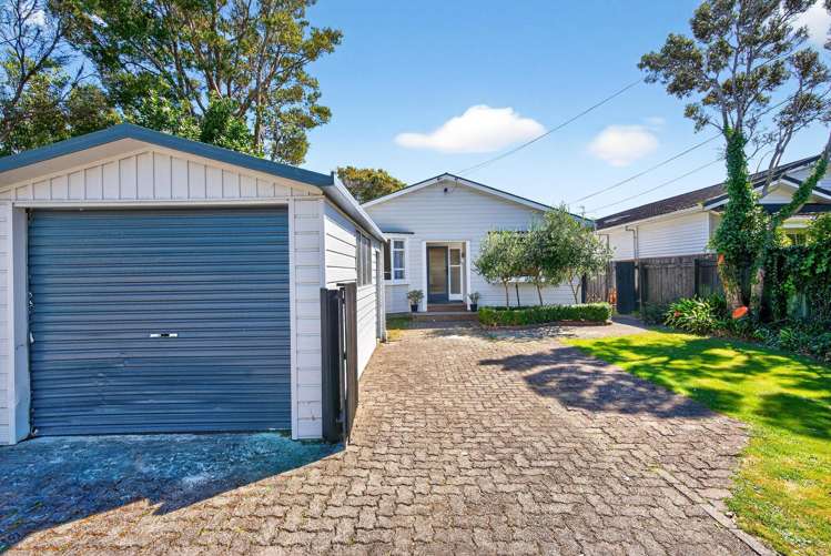 75 Penrose Street Woburn_32