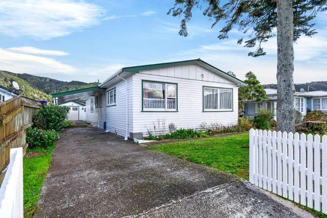 51 Konini Street Wainuiomata_3