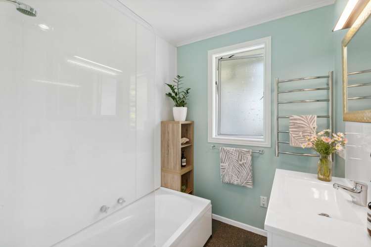 401 Koru Road Koru_7