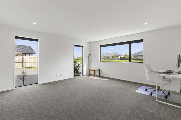 28 Bonecrusher Street Lincoln_6