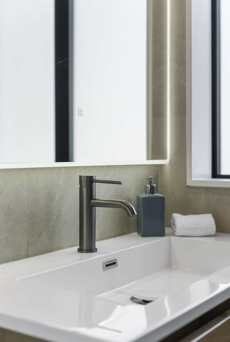 905b East Coast Road Northcross_9